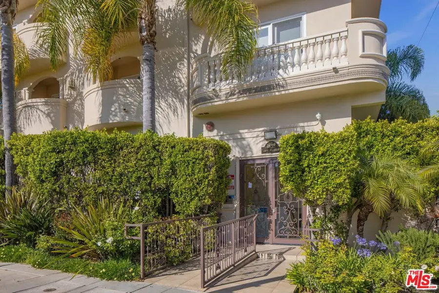 1838 Westholme Avenue #PH3, Los Angeles, CA 90025 - #3