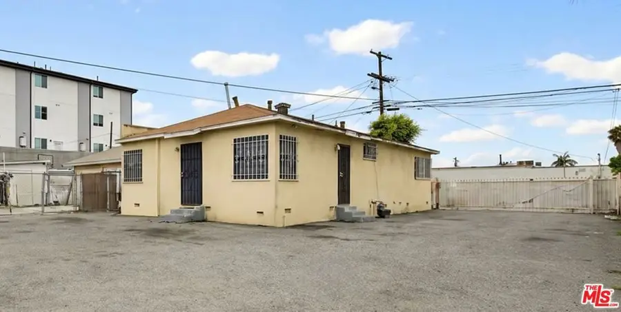 10025 S Western Avenue, Los Angeles, CA 90047 - #2