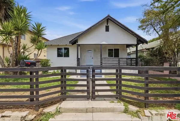 137 W 47th Place, Los Angeles, CA 90037
