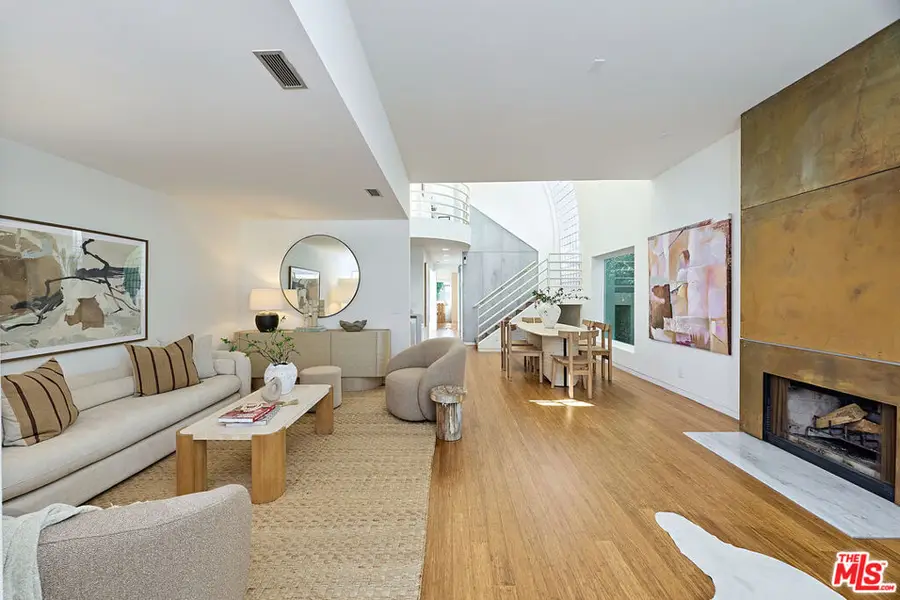 2409 Wilson Avenue, Venice, CA 90291 - #3