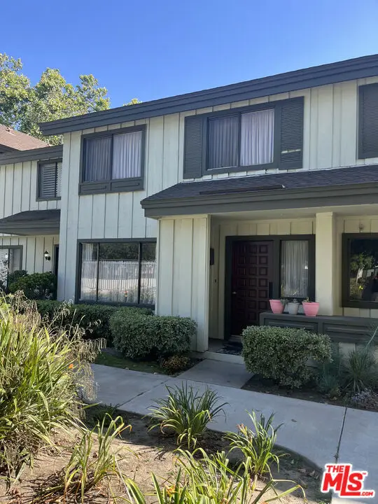 9643 Karmont Avenue, South Gate, CA 90280 - #2
