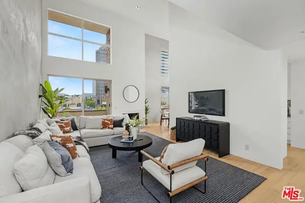 1271 Granville Avenue #401, Los Angeles, CA 90025