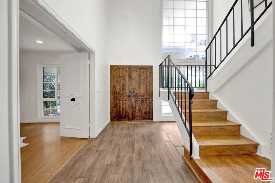 2460 Pesquera Drive, Los Angeles, CA 90049 - #3