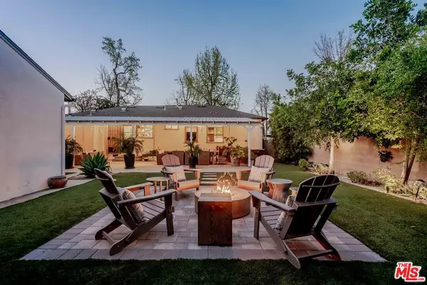 17400 Martha Street, Encino, CA 91316