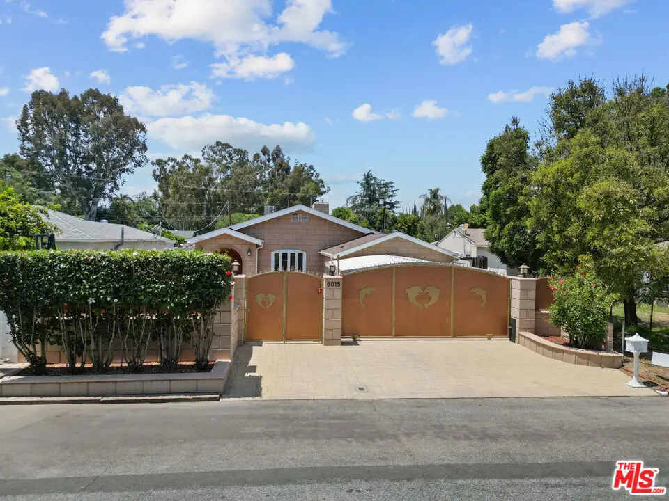 6015 Topeka Drive, Tarzana, CA 91356 - #1