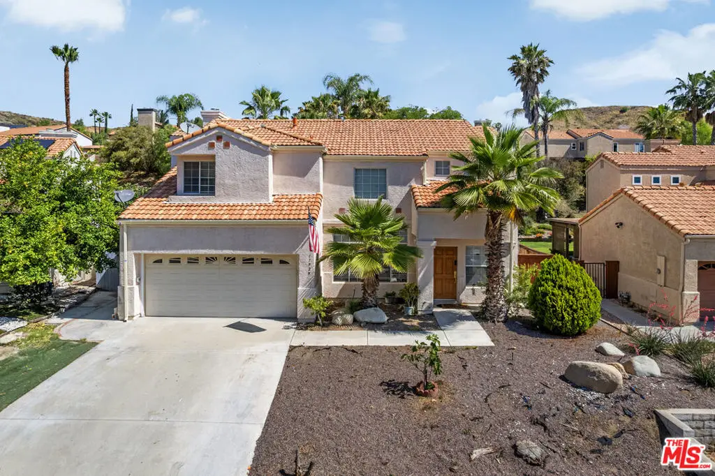 17929 Hatridge Lane, Canyon Country, CA 91387 - #1