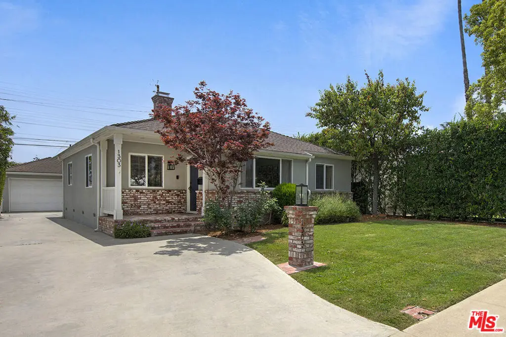 1303 N Evergreen Street, Burbank, CA 91505 - #1