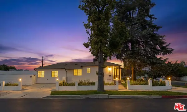 6633 Belmar Avenue, Reseda, CA 91335