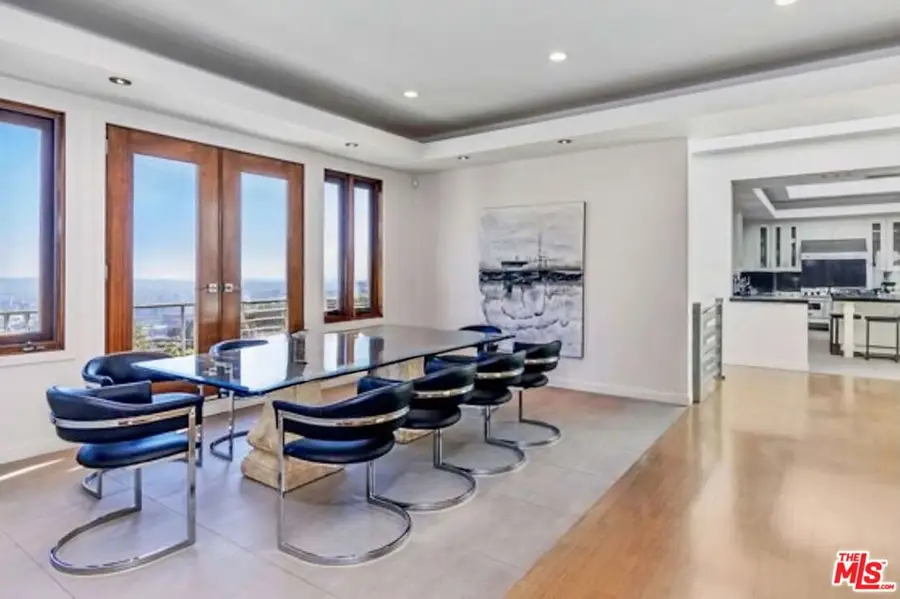 8827 Evanview Drive, Los Angeles, CA 90069 - #2
