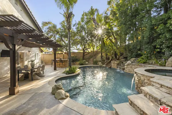 2233 Country Park Court, Thousand Oaks, CA 91362