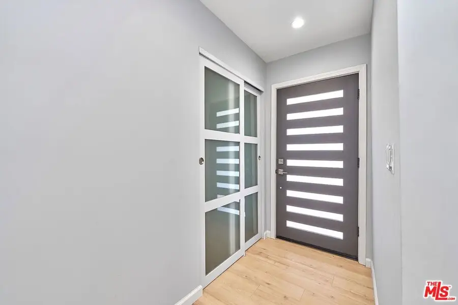 708 N El Molino Avenue, Pasadena, CA 91104 - #3