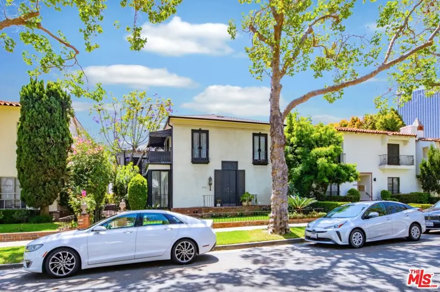 9936 Robbins Drive, Beverly Hills, CA 90212 - #3