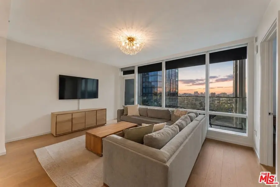 877 Francisco Street #1716, Los Angeles, CA 90017 - #3