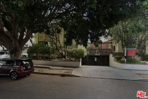 1828 Barry Avenue #4, Los Angeles, CA 90025