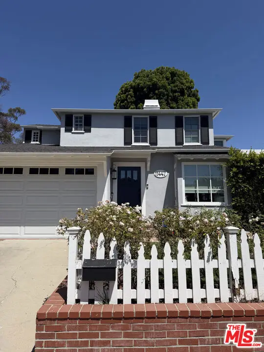 11447 Albata Street, Los Angeles, CA 90049