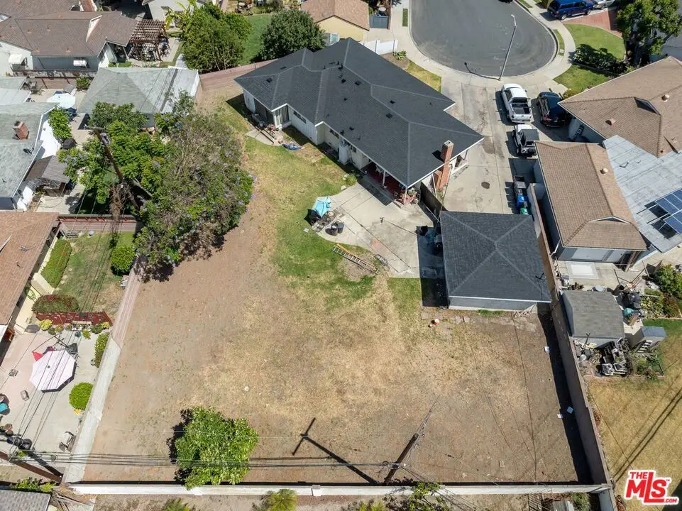 1953 Vuelta Grande Avenue, Long Beach, CA 90815 - #1