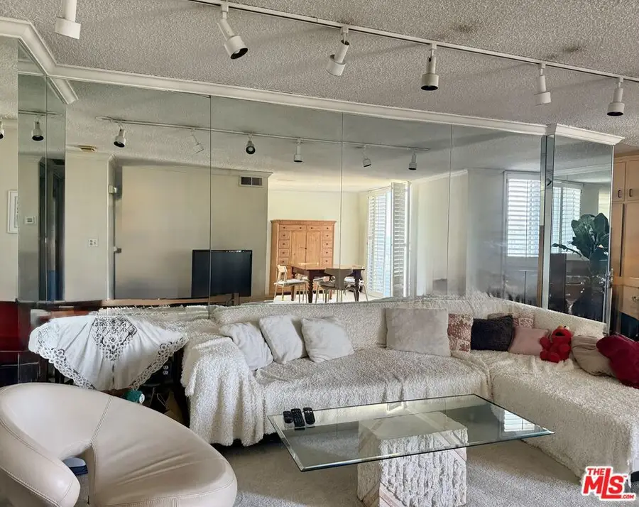 100 S Doheny Drive #1009, Los Angeles, CA 90048 - #3