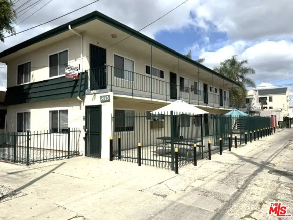 815 E 9th Street, Long Beach, CA 90813 - #1