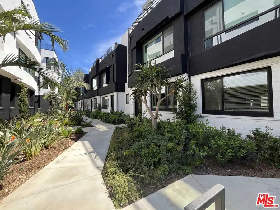 3832 N Emery Way, Los Angeles, CA 90065 - #3