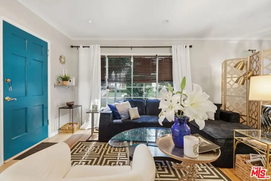7870 Truxton Avenue, Los Angeles, CA 90045 - #2