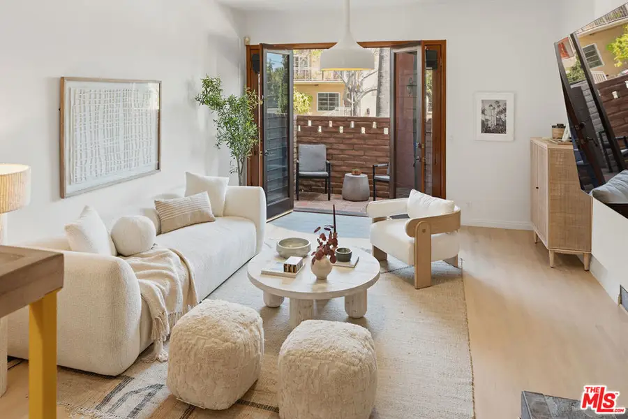 958 18th Street #4, Santa Monica, CA 90403 - #3