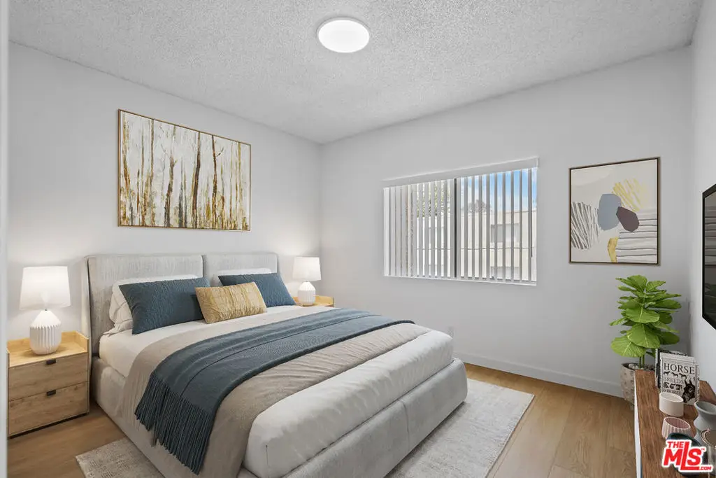 424 S Westmoreland Avenue #210, Los Angeles, CA 90020 - #1