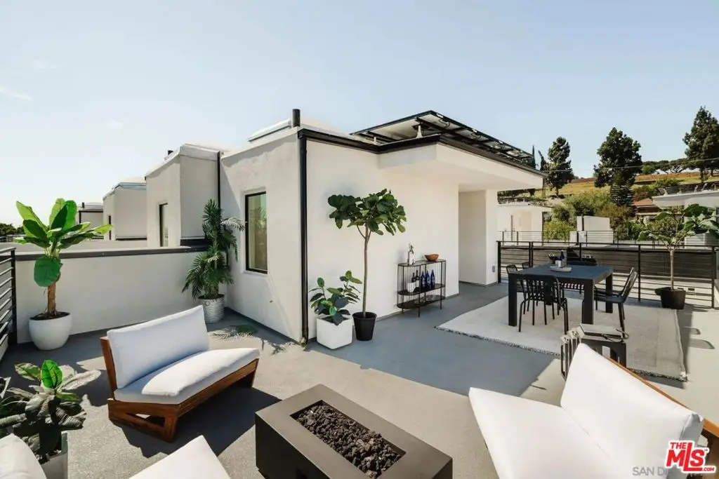 3852 N Emery Lane, Los Angeles, CA 90065 - #1