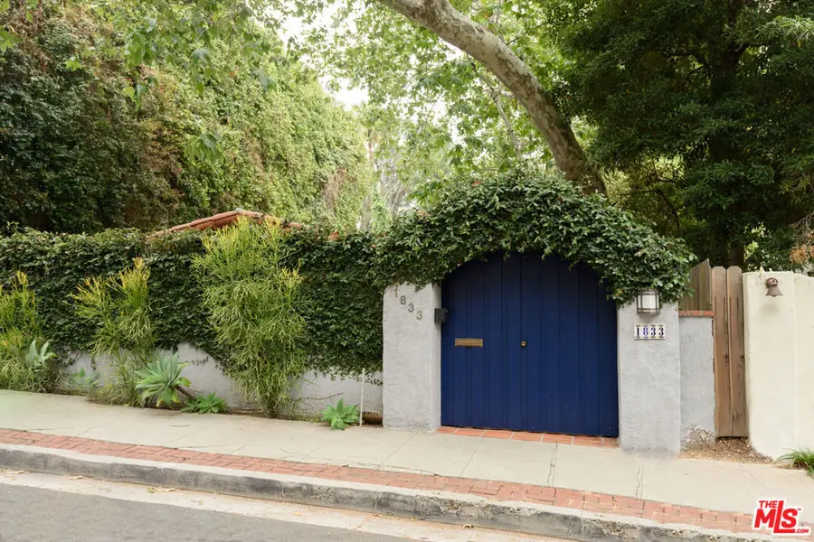 1833 Courtney Avenue, Los Angeles, CA 90046 - #2