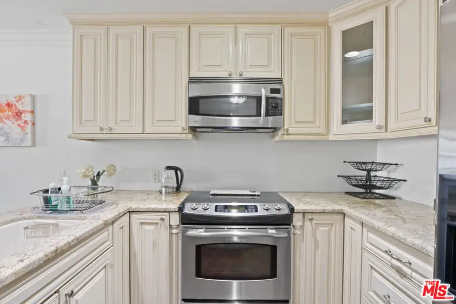 10751 Wilshire Boulevard #906, Los Angeles, CA 90024 - #3
