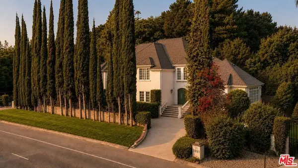 3891 Sepulveda Boulevard, Sherman Oaks, CA 91403