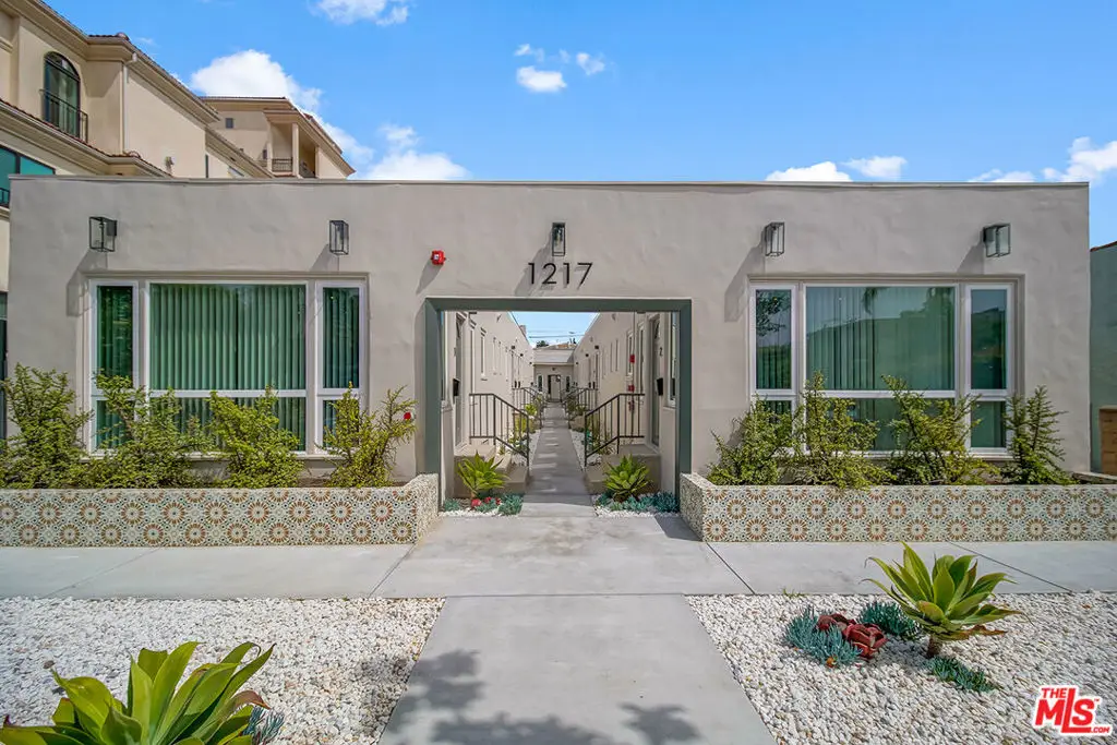1217 9th Street, Santa Monica, CA 90401 - #1