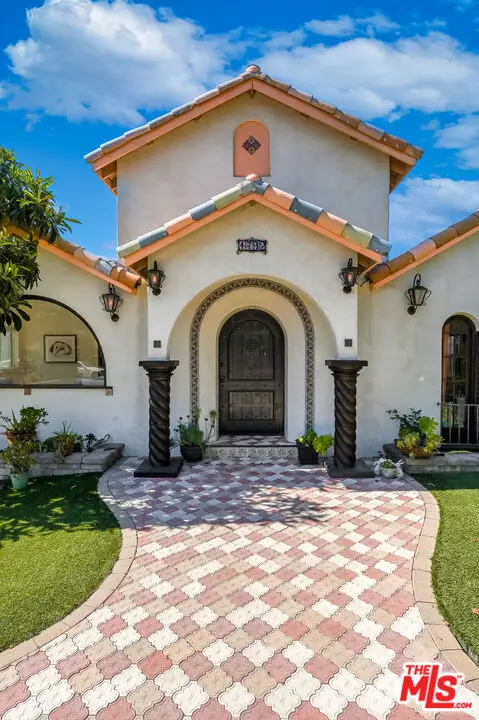 1792 E Elizabeth Street, Pasadena, CA 91104 - #2