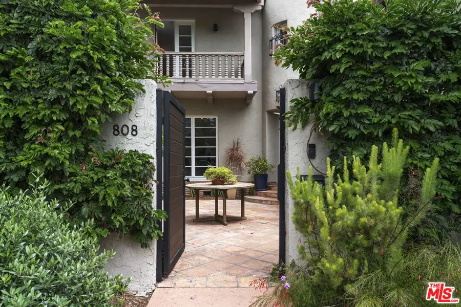 808 S Cloverdale Avenue, Los Angeles, CA 90036 - #3