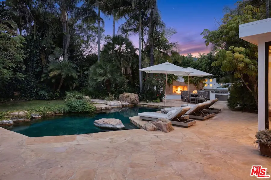 8382 Mulholland Drive, Los Angeles, CA 90046 - #2