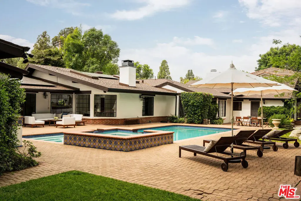 4860 Vanalden Avenue, Tarzana, CA 91356 - #1