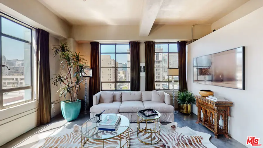 849 S Broadway #708, Los Angeles, CA 90014 - #2