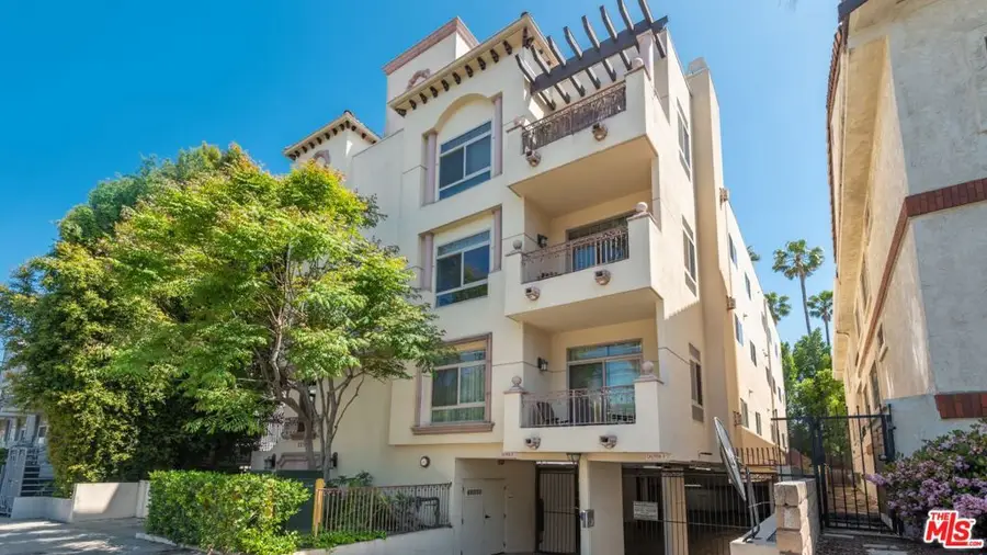 11582 Moorpark Street #104, Studio City, CA 91602 - #2