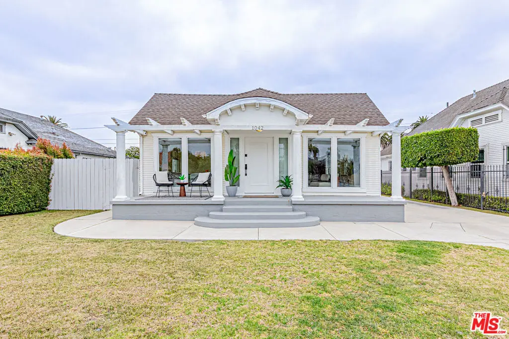 1042 3rd Avenue, Los Angeles, CA 90019 - #1