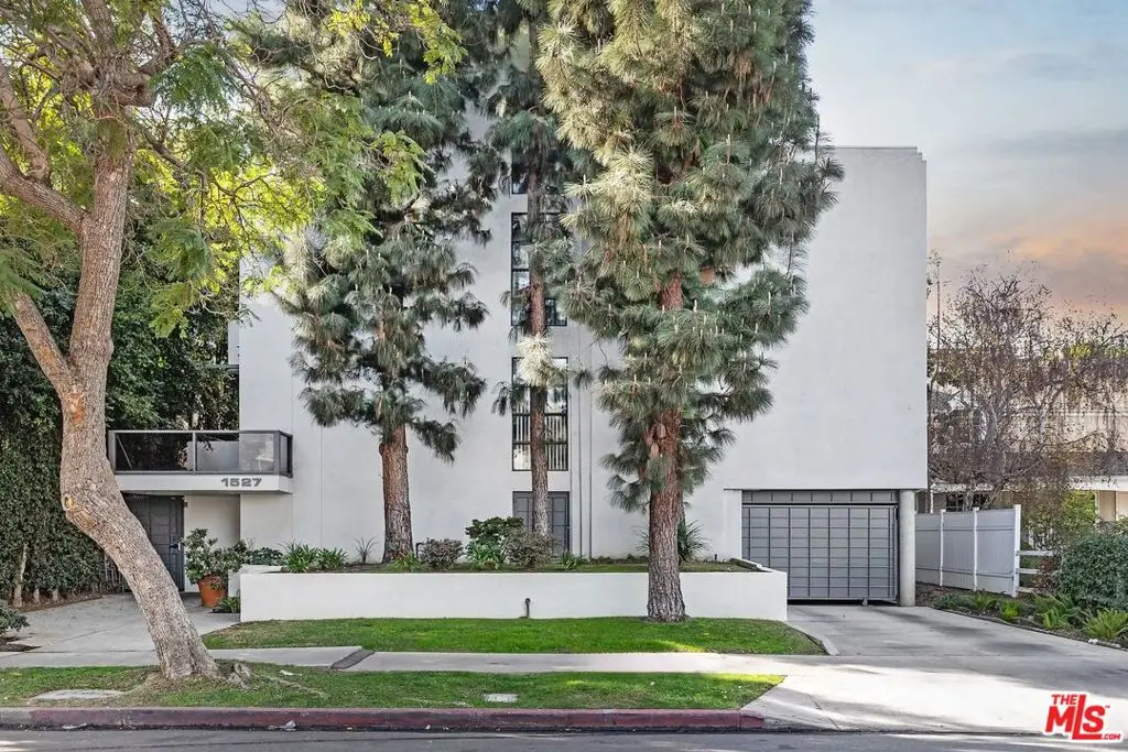 1527 Veteran Avenue, Los Angeles, CA 90024 - #1