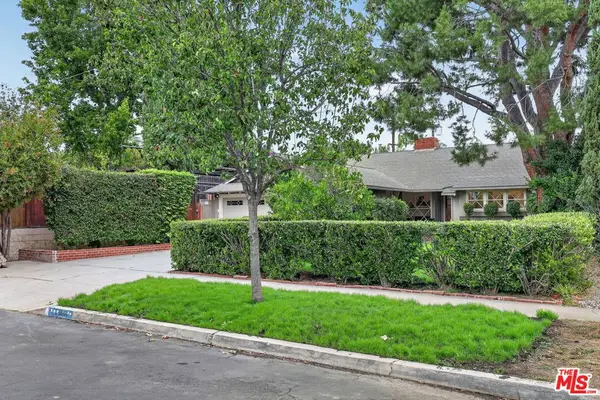 5844 Murietta Avenue, Valley Glen, CA 91401