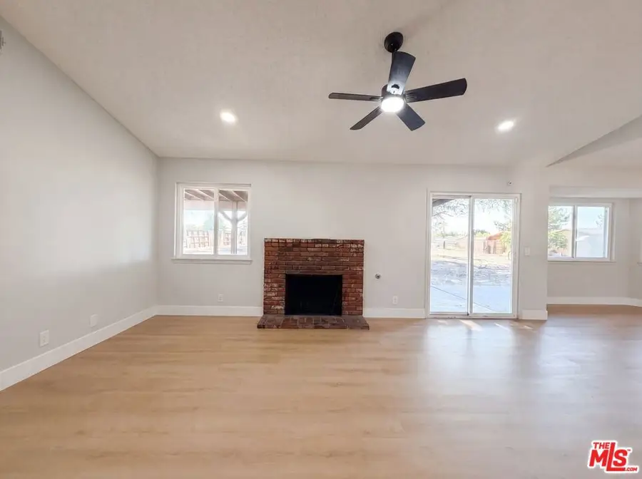 40733 176th Street #E, Lancaster, CA 93535 - #3