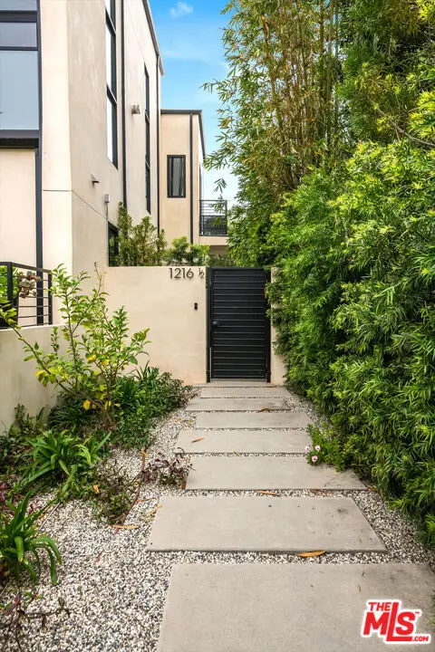 1216 1/2 Arizona Avenue, Santa Monica, CA 90404 - #2