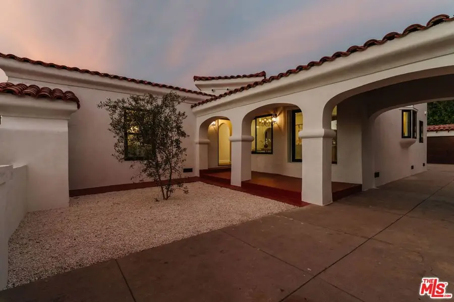 3936 Olmsted Avenue, Los Angeles, CA 90008 - #2
