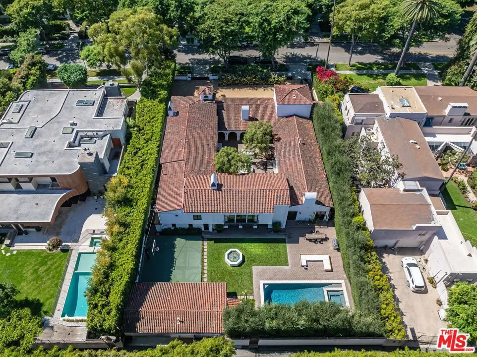 820 N Roxbury Drive, Beverly Hills, CA 90210 - #1