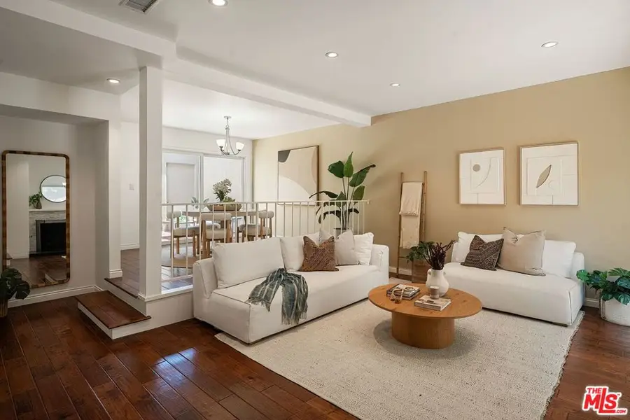 32 Village Pkwy, Santa Monica, CA 90405 - #2
