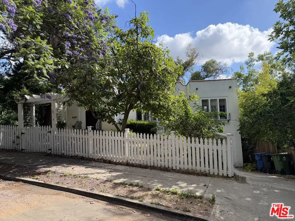 1546 Elevado Street, Los Angeles, CA 90026 - #1