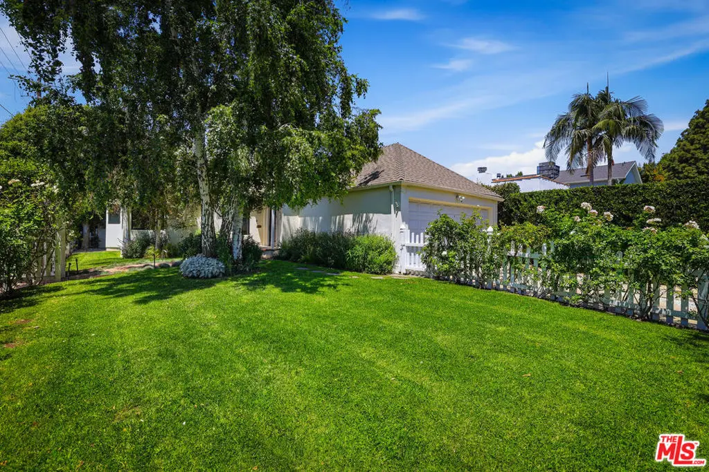 11357 Aqua Vista Street, Studio City, CA 91602 - #1