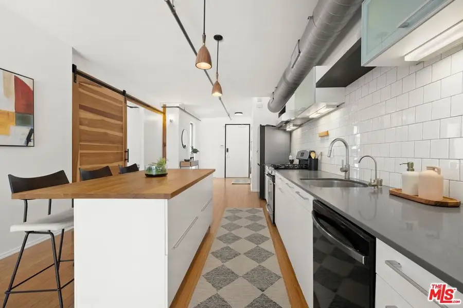 4115 Glencoe Avenue #306, Marina Del Rey, CA 90292 - #3