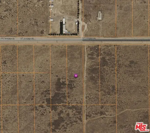 1234 W Avenue G, Lancaster, CA 93536