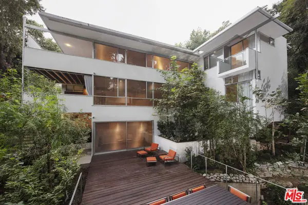 2866 Westbrook Avenue, Los Angeles, CA 90046
